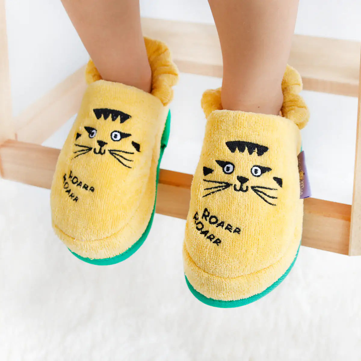 🐆 Skater Cheetah Kids Slippers – Fuzzy & Fun Indoor Footwear