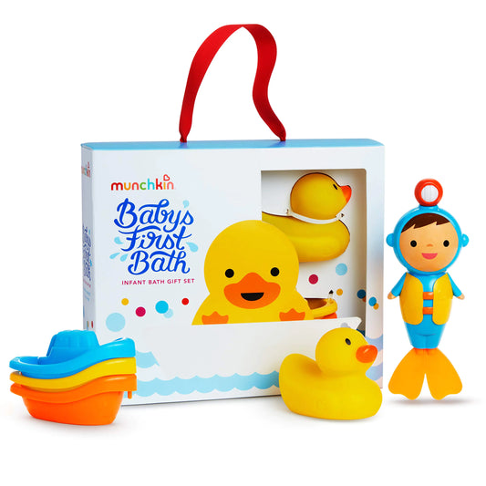Munchkin® Baby’s First Bath Set – Toys, Rinse Cup & Accessories