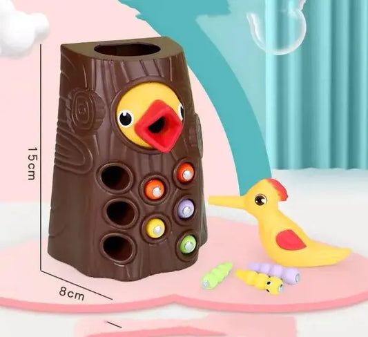 Woodpecker Peekaboo Bug-Catching Toy
