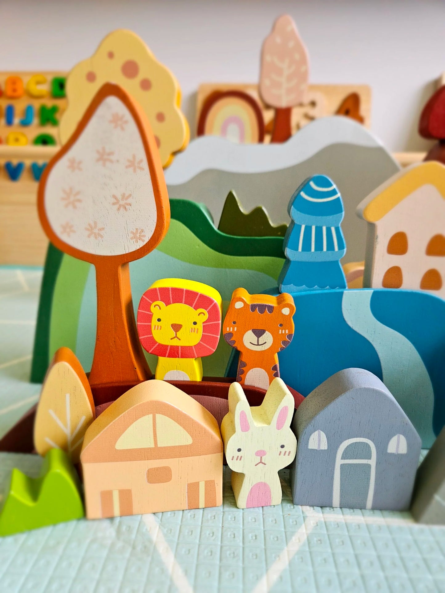 Kindora Wooden Nature Play Set — Montessori Imaginative Learning Toy