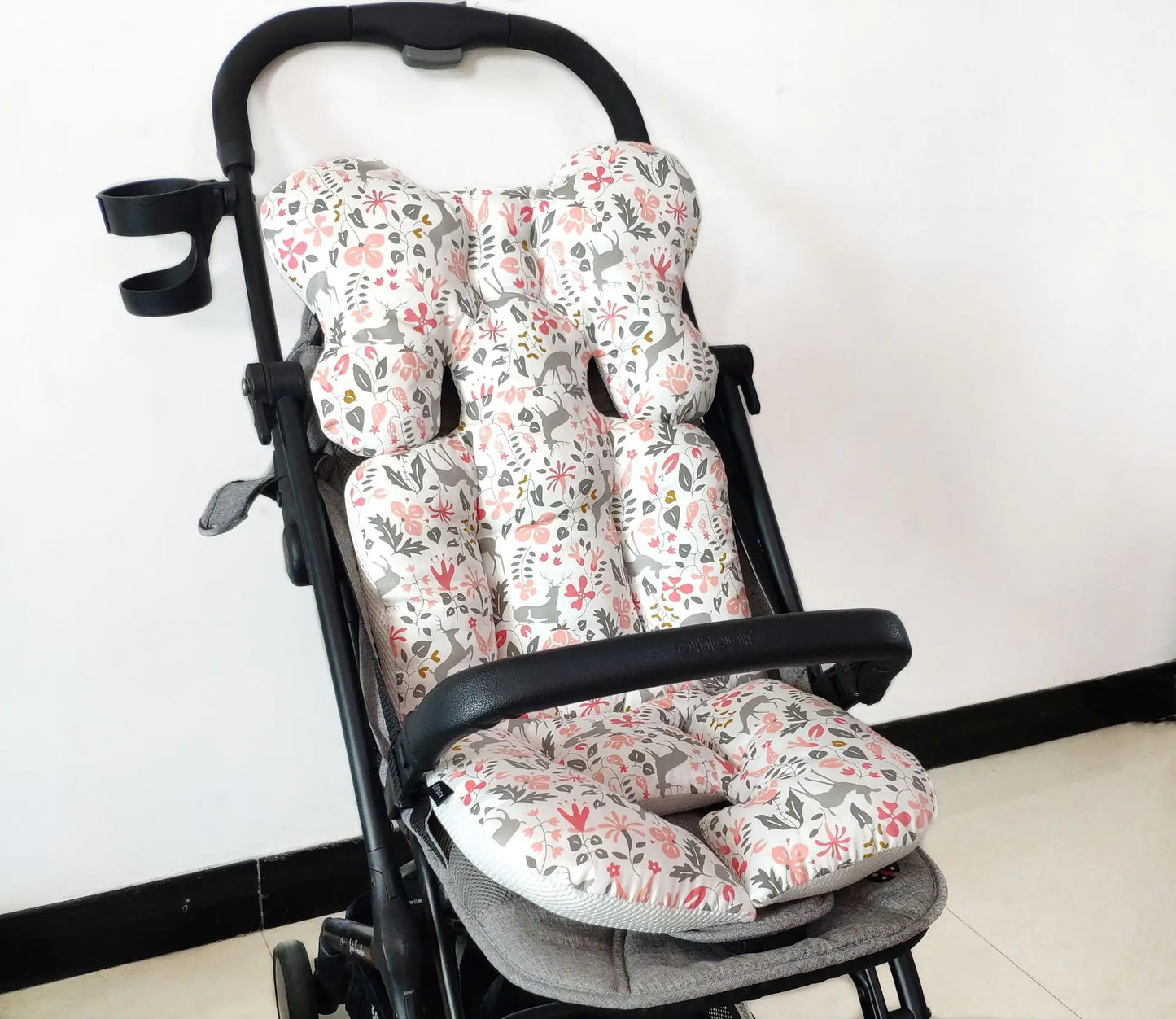 ⭐ Cozy Cotton Cushion for Baby Strollers & High Chairs