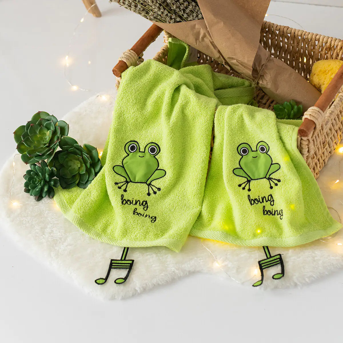 Milk&Moo™ Cacha Frog Baby Towel Set – 2 Ultra-Soft Cotton Towels